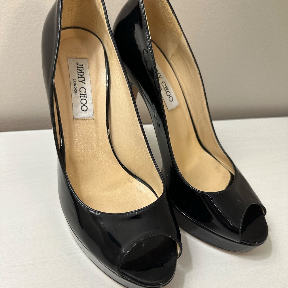 Jimmy Choo Black Patent Peep Toe Heels size 39 - Picture 9 of 9